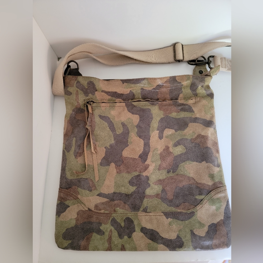 Maurizio Taiuti Camo Leather Shoulder Bag